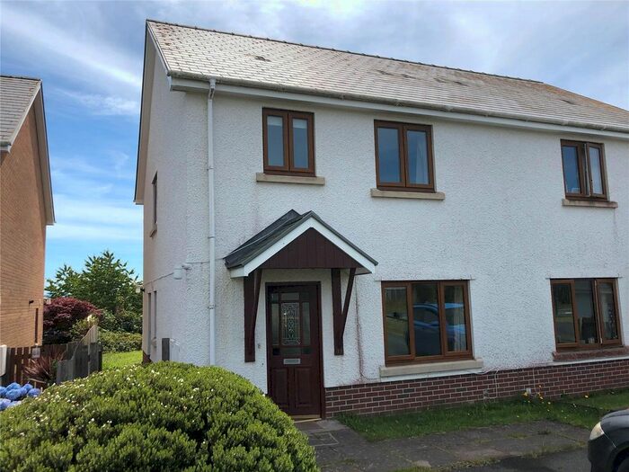 3 Bedroom Semi-Detached House To Rent In Caer Wylan, Llanbadarn Fawr, Aberystwyth, Ceredigion, SY23