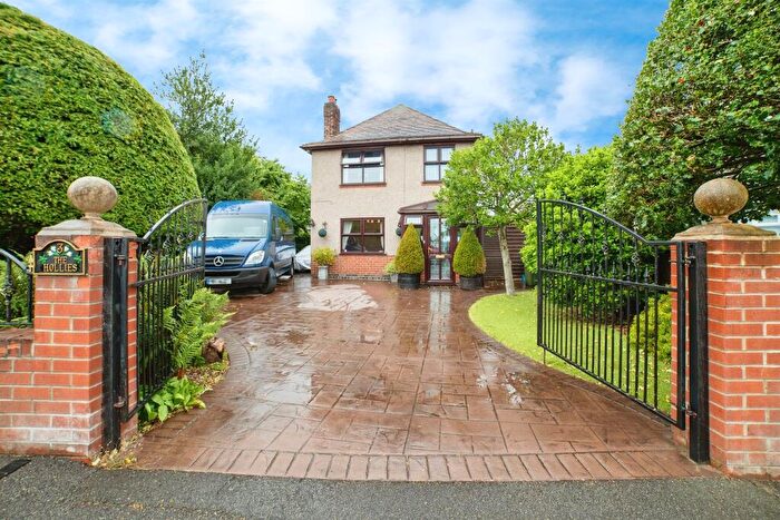 3 Bedroom Detached House For Sale In Edward Street, Langley Mill, Nottingham, NG16