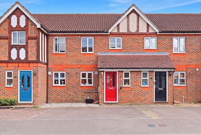 2 Bedroom Terraced House For Sale In Blackdown Close, Stevenage, SG1