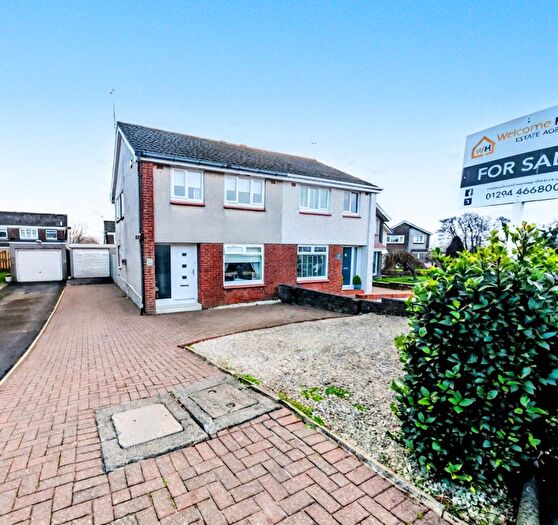 3 Bedroom Semi-Detached House For Sale In Island View, Ardrossan, KA22