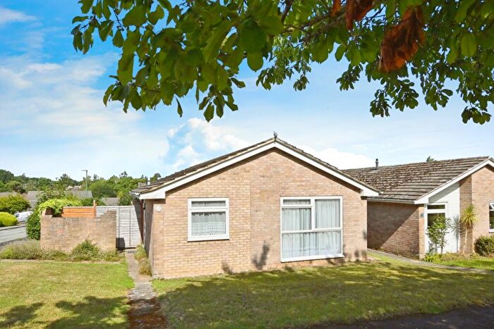 2 Bedroom Bungalow For Sale In Poplar Way, Midhurst, West Sussex, GU29