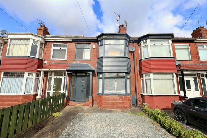 3 Bedroom Terraced House For Sale In Hotham Road North, Hull, HU5