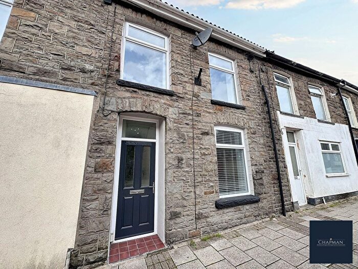 3 Bedroom Terraced House To Rent In Llewellyn Street, Pontygwaith, CF43