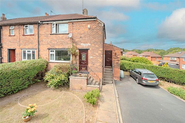 2 Bedroom Terraced House For Sale In Highfield Crescent, Pudsey, Leeds, LS28