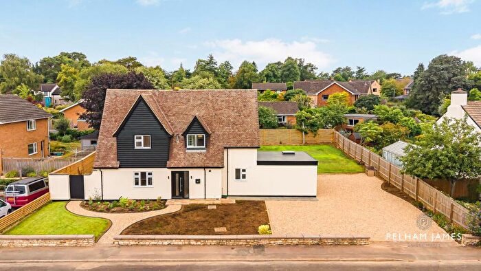 5 Bedroom Detached House For Sale In Vicarage Road, Oakham, LE15