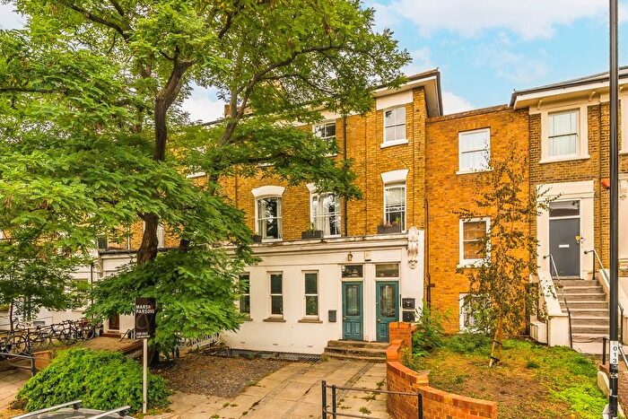 2 Bedroom Flat For Sale In Upper Brockley Road, Brockley, SE4