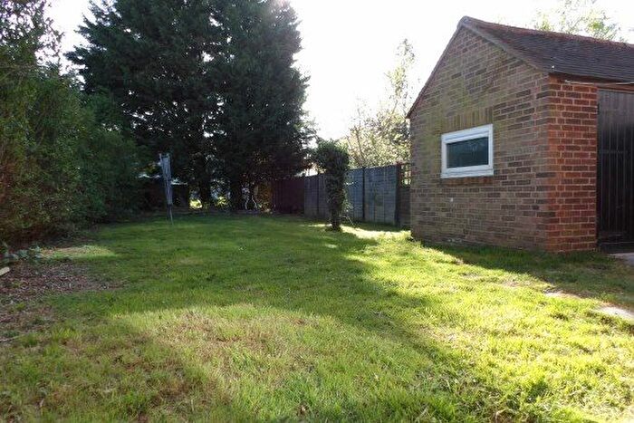 1 Bedroom Maisonette To Rent In Fox Crescent, Chelmsford, CM1