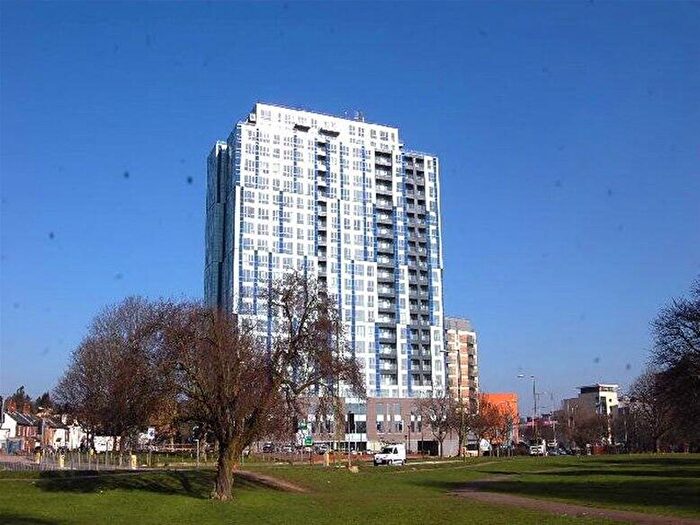 1 Bedroom Flat To Rent In Kd Tower, Cotterells, Hemel Hempstead, HP1