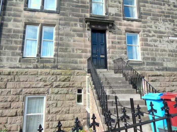 2 Bedroom Flat To Rent In Windsor Street, Dundee, DD2