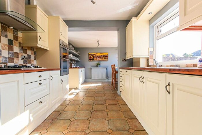 3 Bedroom Semi-Detached House For Sale In Whitecroft Road, West Moor, NE12