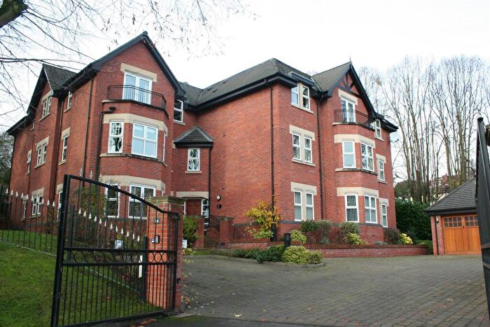 2 Bedroom Apartment To Rent In St Georges Close, Allestree, Derby, DE22