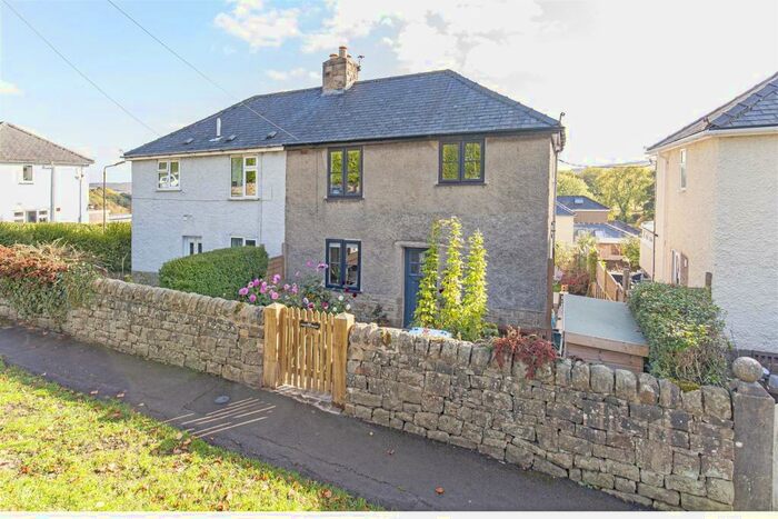 3 Bedroom House For Sale In New Road, Eyam, Hope Valley, S32