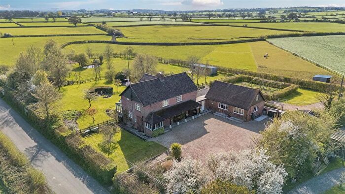 5 Bedroom Detached House For Sale In Lower Bagber, Sturminster Newton, DT10