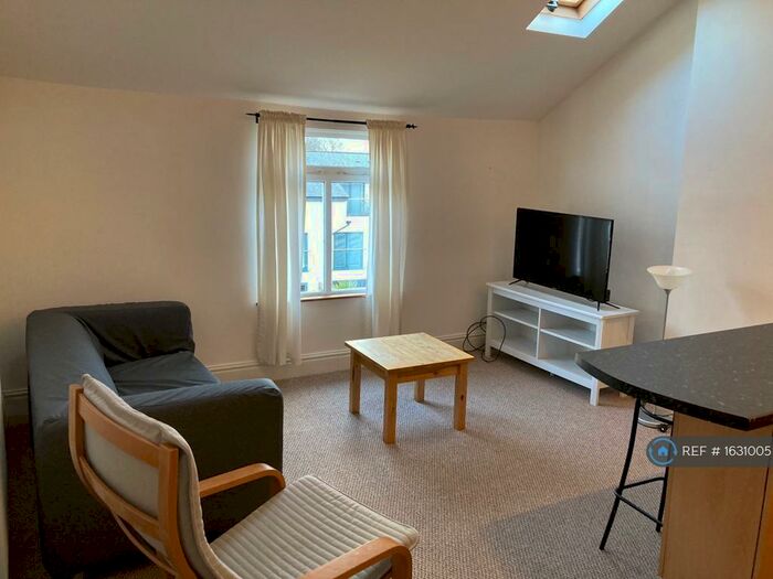 1 Bedroom Flat To Rent In Stockton Road, Manchester, M21