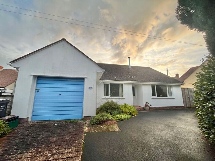2 Bedroom Bungalow To Rent In Periton Lane, Minehead, TA24