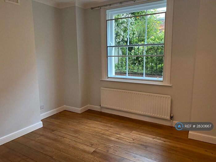 2 Bedroom Flat To Rent In Cambridge Road, London, NW6