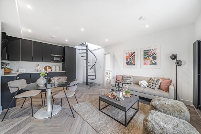 2 Bedroom Flat To Rent In Ignatious House, Northbrook Road, Lewisham, London, SE13