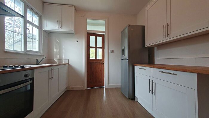 1 Bedroom Cottage To Rent In Punchbowl Lane, Hemel, HP2