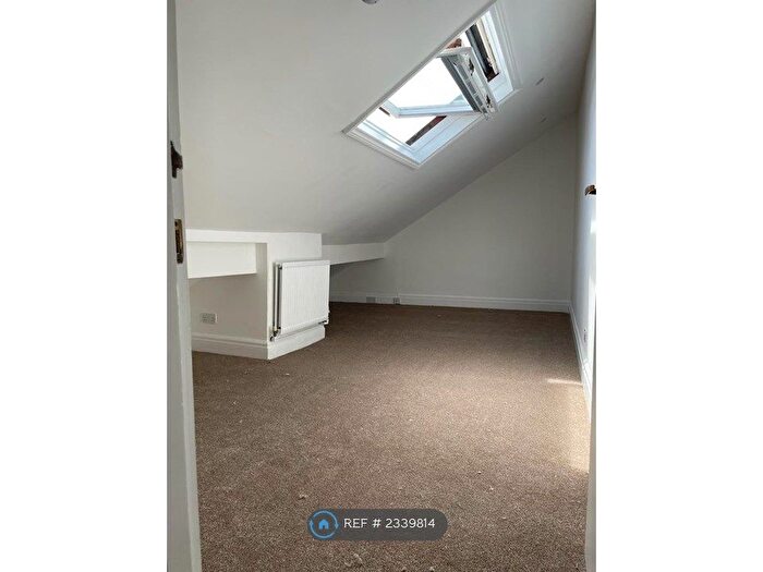 3 Bedroom Flat To Rent In St. Andrews Road South, Lytham St. Annes, FY8