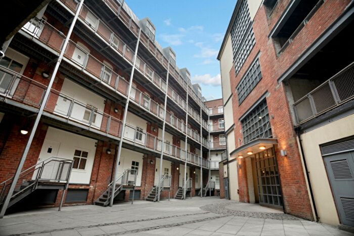 2 Bedroom Apartment For Sale In Pandongate House, City Road, Newcastle Upon Tyne, Tyne And Wear, NE1