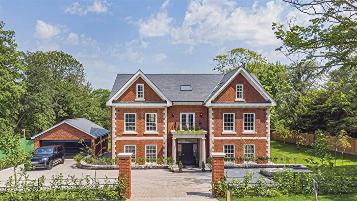 5 Bedroom Detached House For Sale In House, The Cullinan, The Ridgeway, Cuffley, EN6