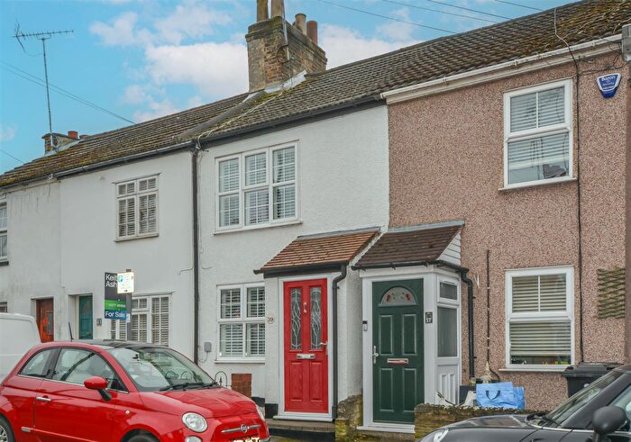 2 Bedroom Terraced House For Sale In Great Eastern Road, Warley, Brentwood, CM14