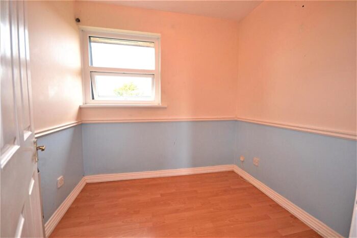 2 Bedroom Apartment For Sale In Tattersalls Chase, Southminster, CM0