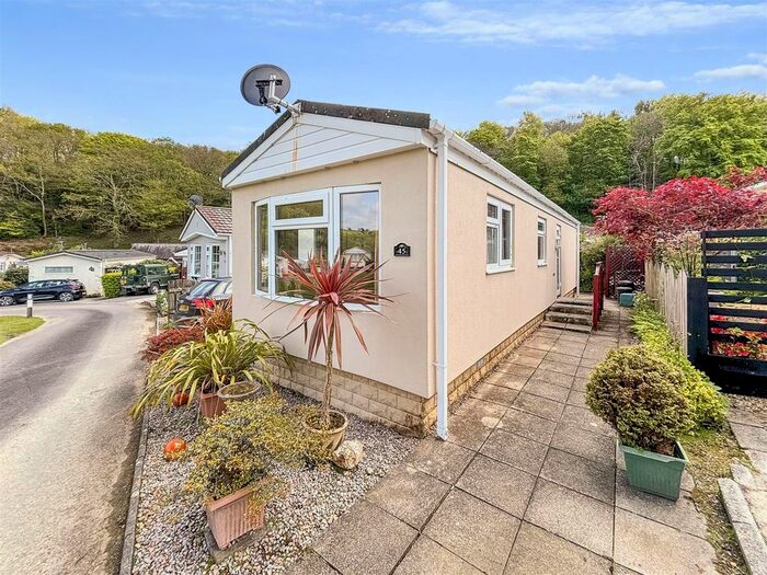 1 Bedroom Property For Sale In Cosawes Park Homes, Perranarworthal, Truro, TR3