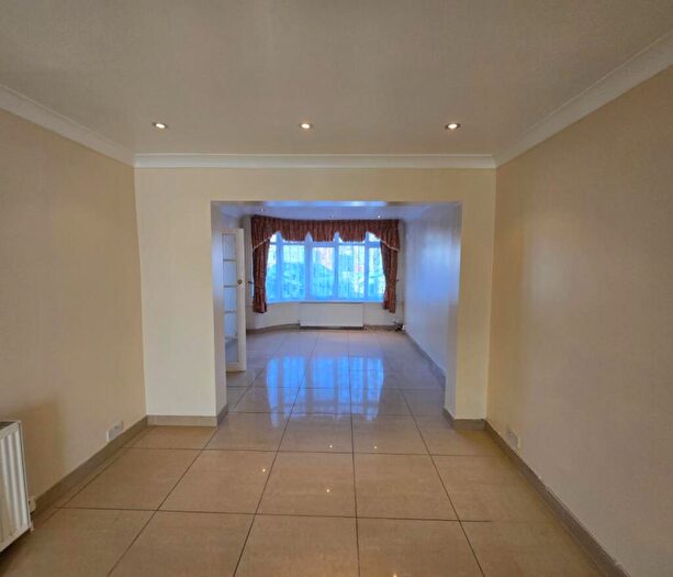 3 Bedroom Semi-Detached House To Rent In Bellamy Drive, Stanmore, HA7