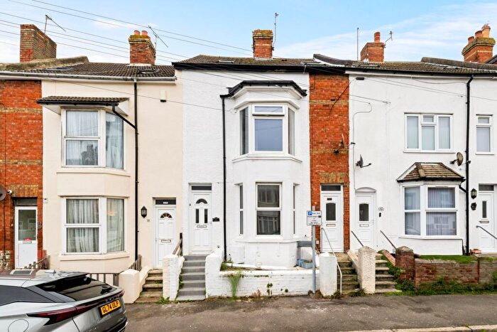 2 Bedroom House To Rent In Allendale Street, Folkestone, CT19