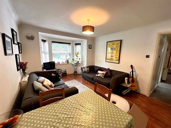 2 Bedroom Flat To Rent In Burton Road, Didsbury, Manchester, M20