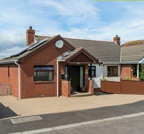 Houses for sale & to rent