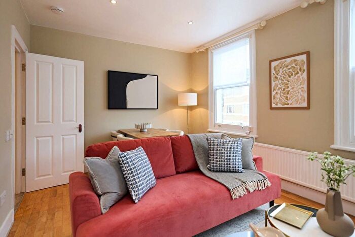 2 Bedroom Flat To Rent In Fulham, SW6
