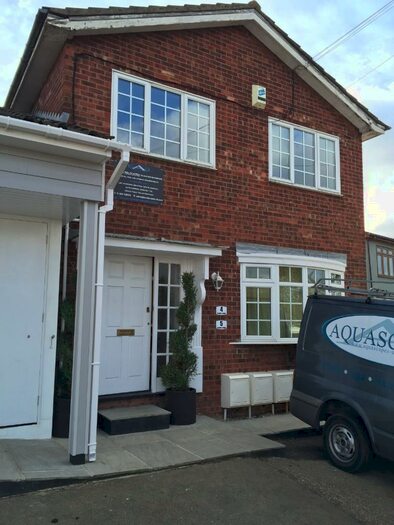 1 Bedroom Flat To Rent In Rawreth Lane, SS11