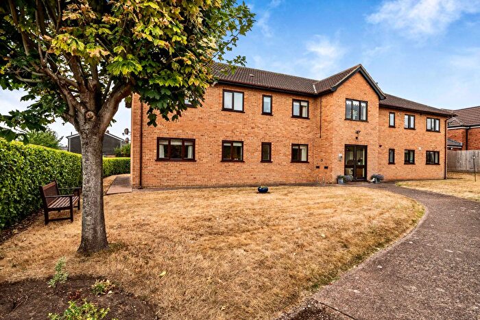 2 Bedroom Flat For Sale In Sherford Road, Taunton, TA1