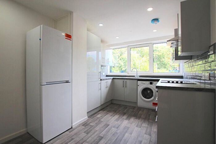 3 Bedroom Ground Maisonette To Rent In St. Ann's Road, London, N15
