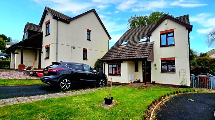 4 Bedroom Detached House For Sale In Campion View, Plymouth, PL6