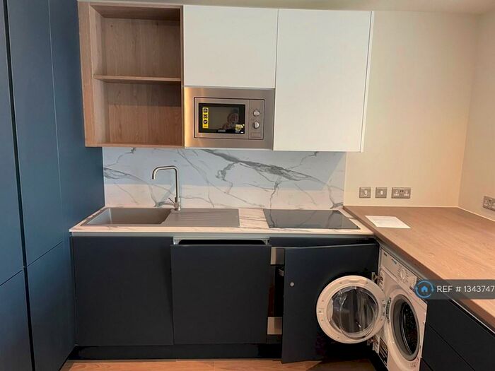 2 Bedroom Flat To Rent In New Bailey Street, Salford, M3
