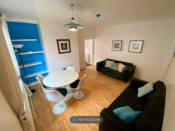 3 Bedroom Semi-Detached House To Rent In Larges Street, Derby, DE1