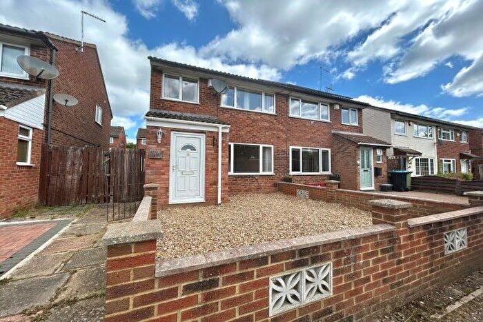 4 Bedroom Property To Rent In Wallingford, Milton Keynes, MK13