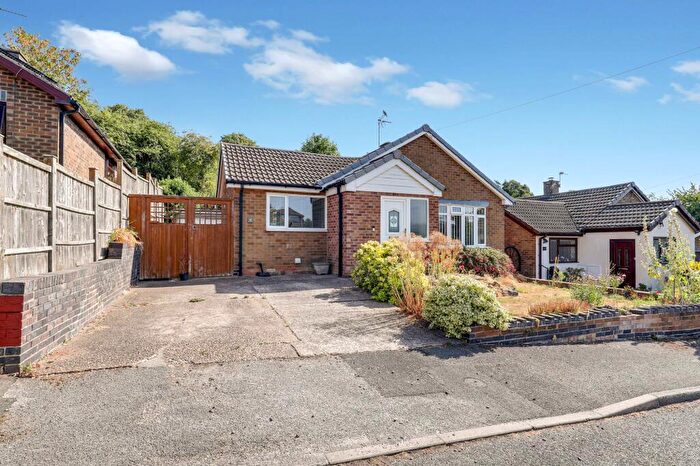 3 Bedroom Detached Bungalow For Sale In Moss Rise, Nottingham, NG3