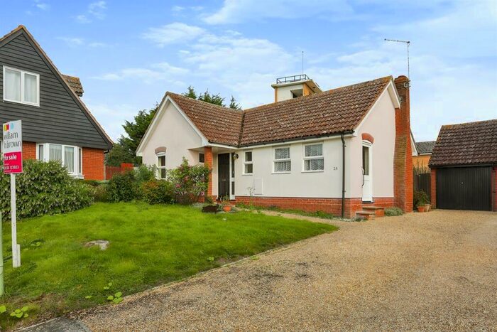 2 Bedroom Detached Bungalow For Sale In The Mowbrays, Framlingham, Woodbridge, IP13