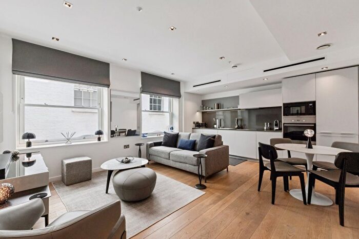 1 Bedroom Flat To Rent In Essex Street, London, WC2R