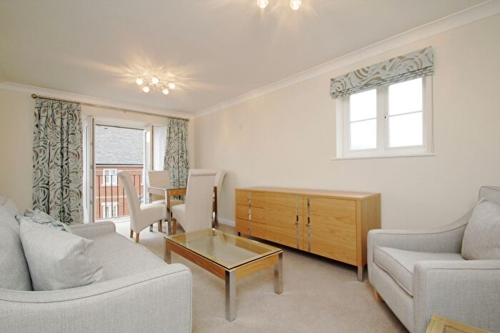 2 Bedroom Flat To Rent In St Thomas Street, Oxford, OX1