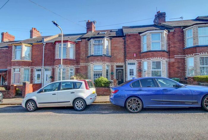 3 Bedroom Terraced House To Rent In Bonnington Grove, EX1