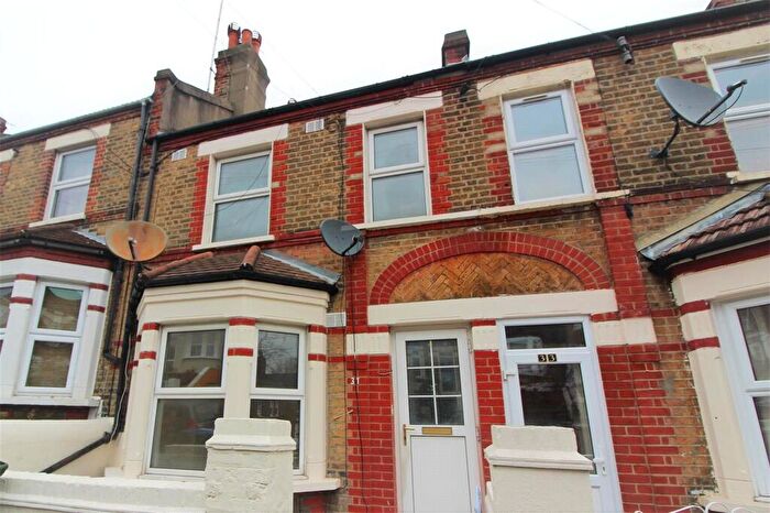2 Bedroom Terraced House To Rent In Congo Road, London, SE18