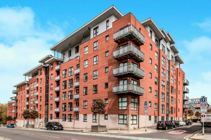 3 Bedroom Apartment To Rent In The Linx, Simpson Street, Manchester, M4