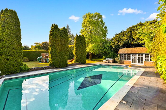 7 Bedroom Detached House For Sale In West Hill, Aspley Guise, Milton Keynes, MK17