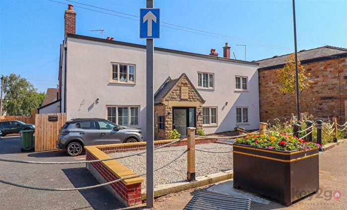 2 Bedroom Flat For Sale In Market Street, Eckington, Sheffield, S21