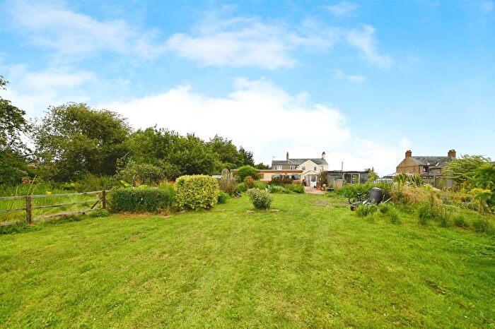 3 Bedroom Semi-Detached House For Sale In Brampton Villas, Welney, Wisbech, PE14